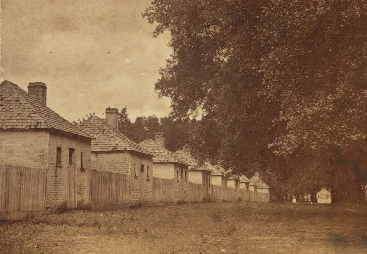 Slave houses in 19th-century Georgia image