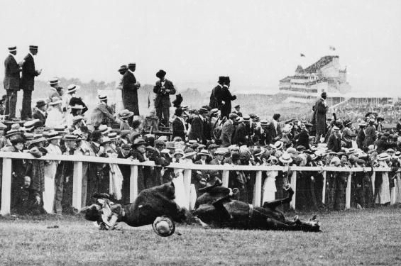 Anmer plowed straight into Davison, striking her in the head and she died four days later, having never regained consciousness. The jockey sustained minor injuries, but the horse was fortunately unhurt.